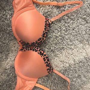 Victoria’s Secret Ultimate Push Up Bra